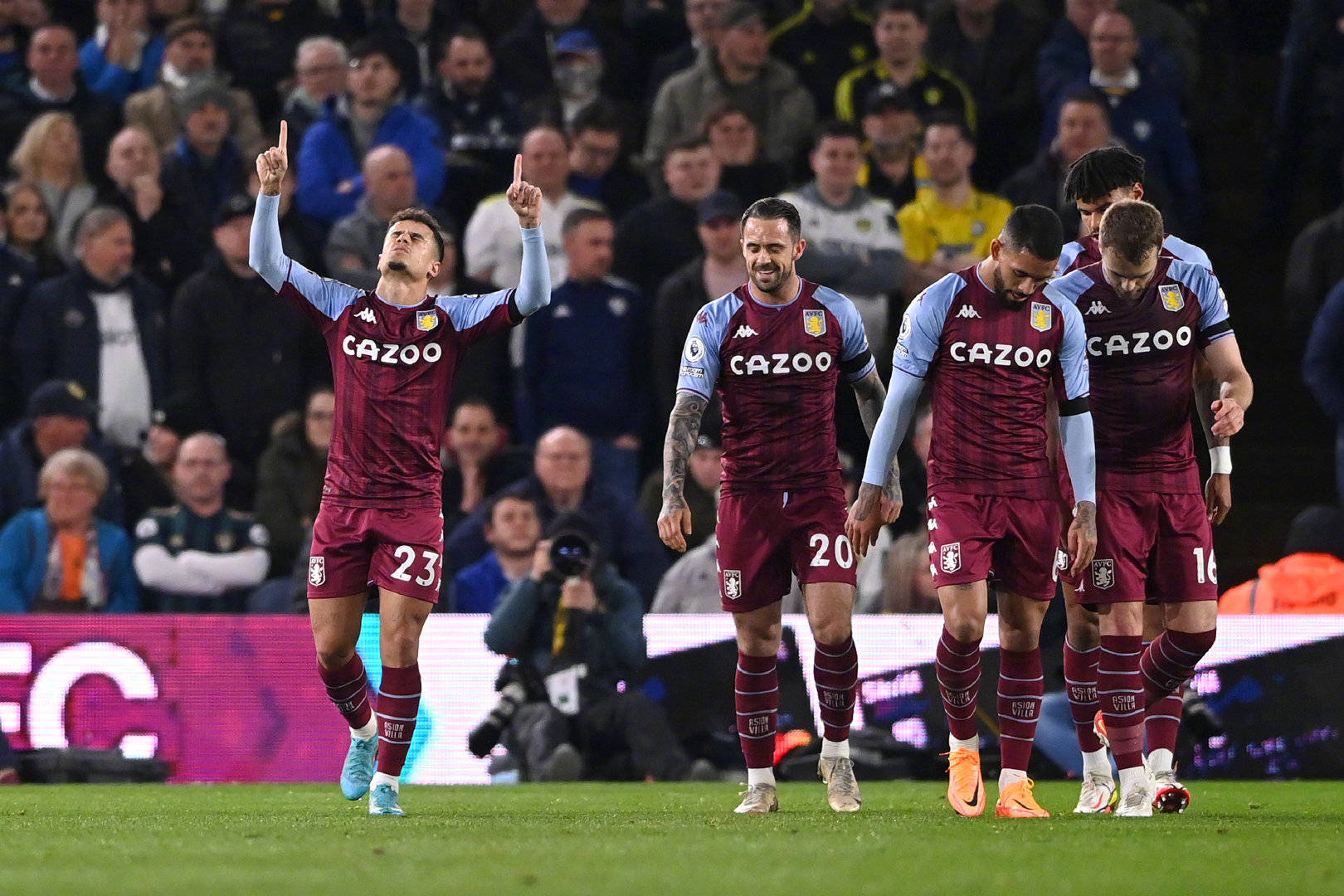 的两位球员 的两位球员